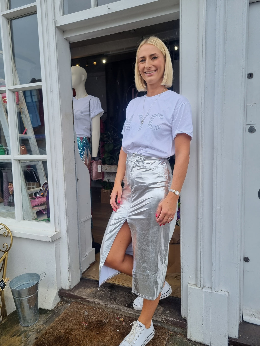SILVER FRONT SLIT SKIRT