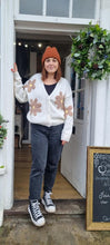 Load image into Gallery viewer, Amy Flower Cardigan
